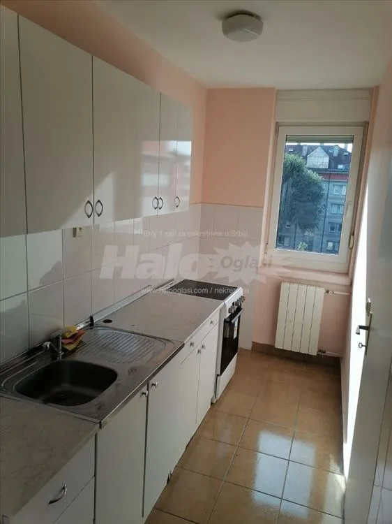 Dušana Vukasovića, Blok 61, Novi Beograd — 8