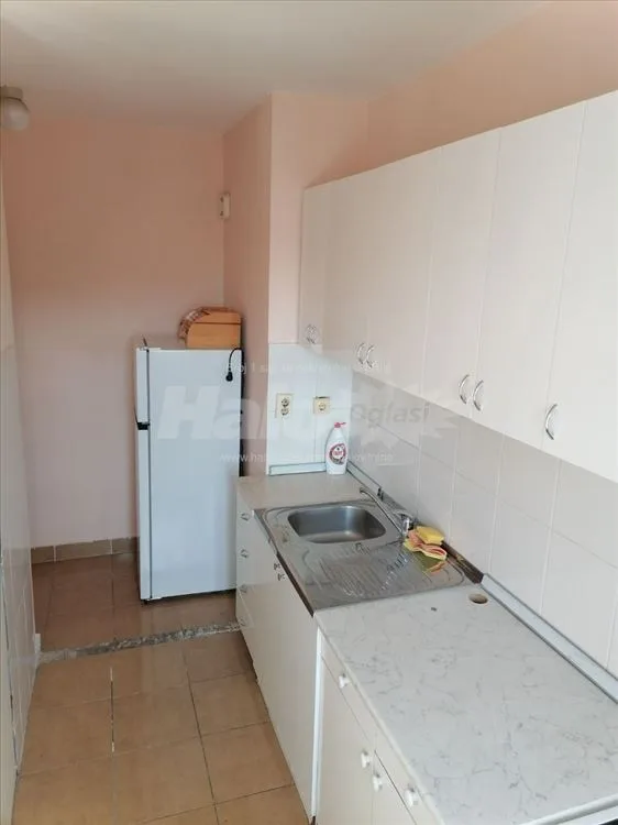 Dušana Vukasovića, Blok 61, Novi Beograd — 9