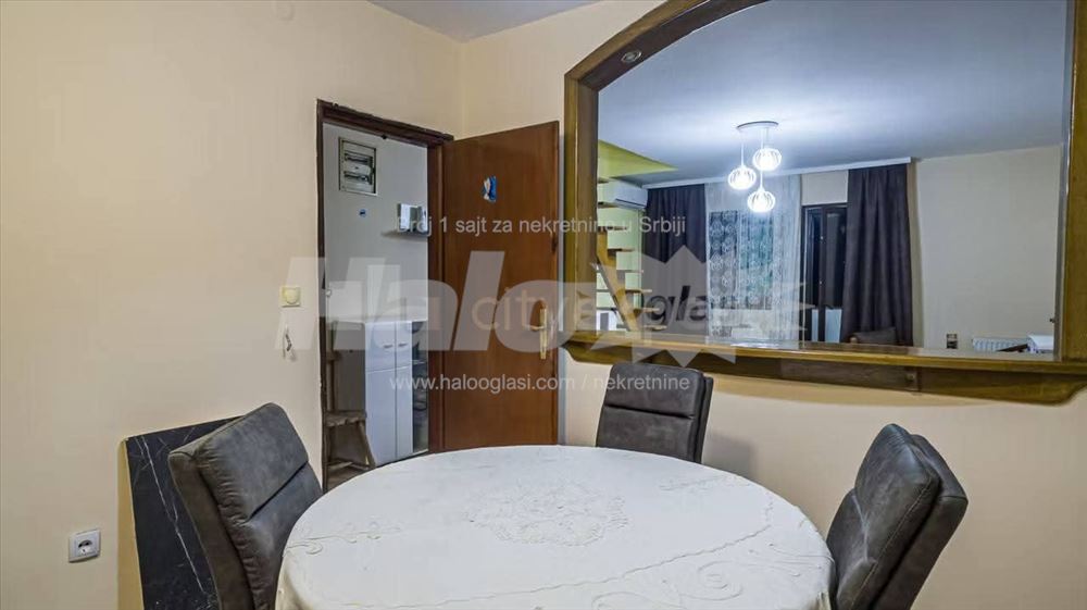 Dupleks 84m² + galerija 30m², kompletno renoviran — 4