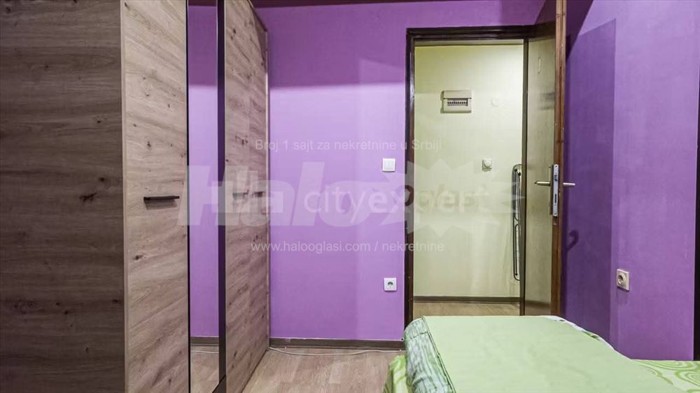 Dupleks 84m² + galerija 30m², kompletno renoviran — 10