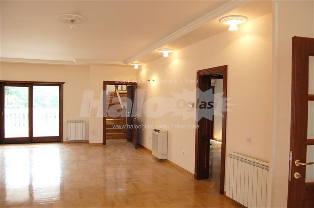 Dupleks Dedinje pp 300m2 — 12