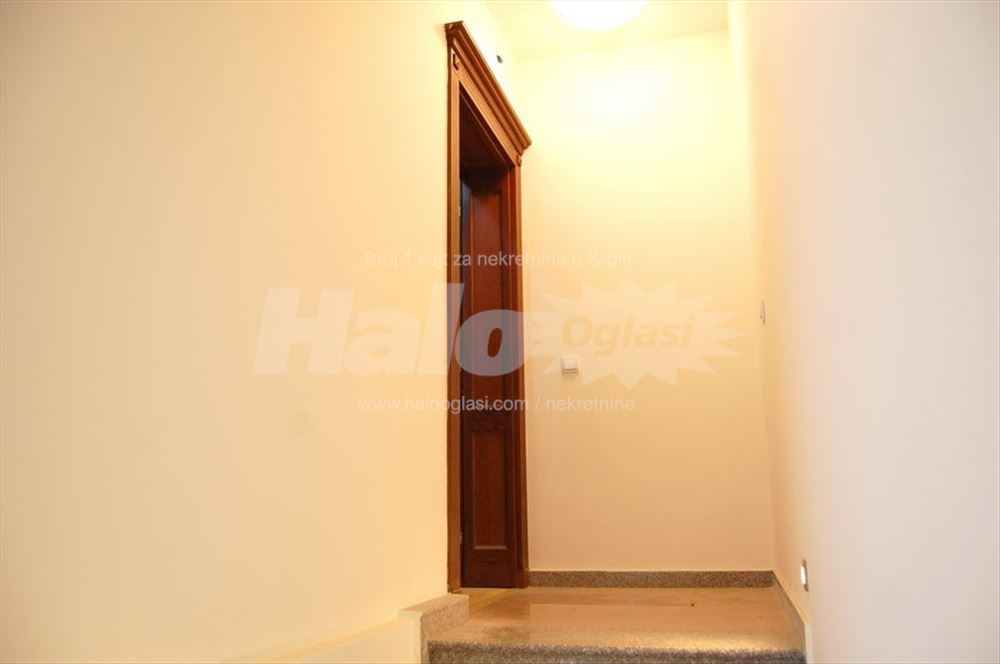 Dupleks Dedinje pp 300m2 — 13