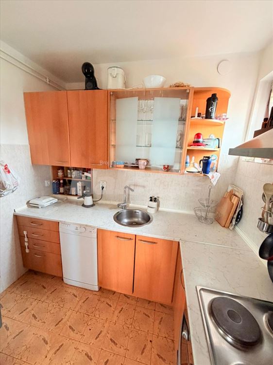 Ruzveltova kod Zire, 82m2, uknjižen, vlasnik. — 6