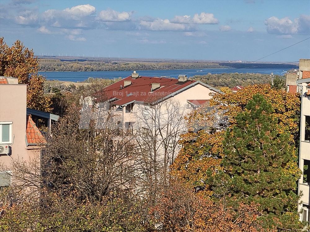 Duplex 4-soban stan na Karaburmi — 5