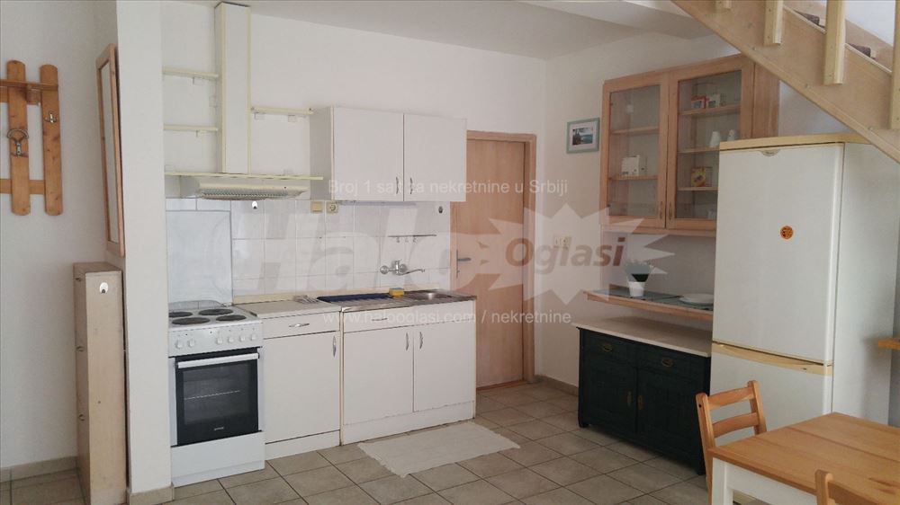 Duplex iznad Tosinog bunara pogledati video klip — 3