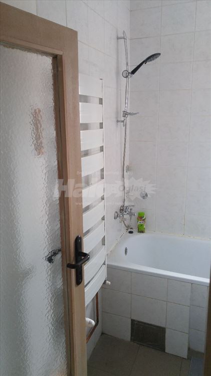 Duplex iznad Tosinog bunara pogledati video klip — 9