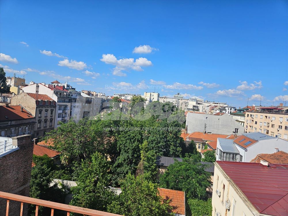 Duplex u Njegoševoj — 11
