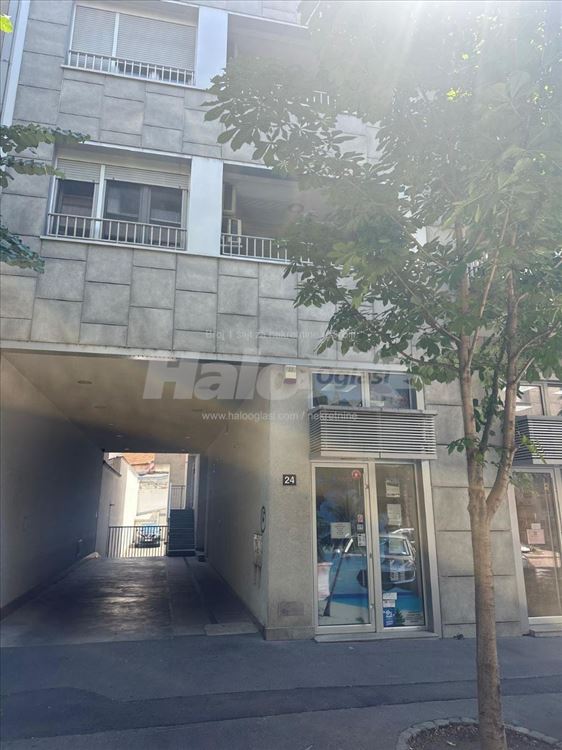 Dva stana - 1.5 i 0.5 ukupno 50m Carigradska 24 — 7