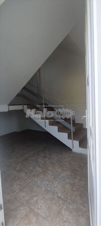 Dva stana ceo sprat Mirijevo okretnica 27e 25p — 3