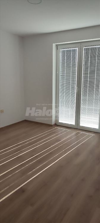 Dva stana ceo sprat Mirijevo okretnica 27e 25p — 14