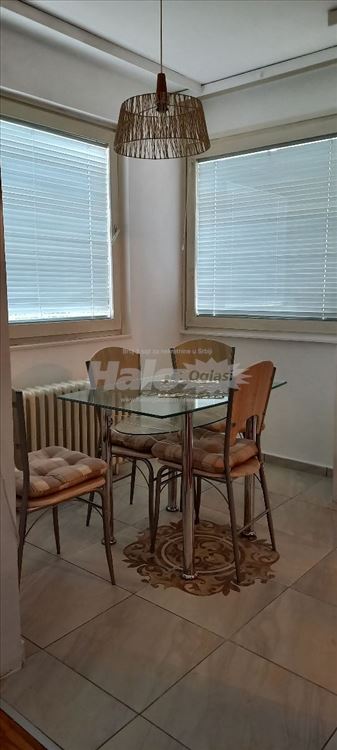 Dvo i posoban stan, izdavanje — 9