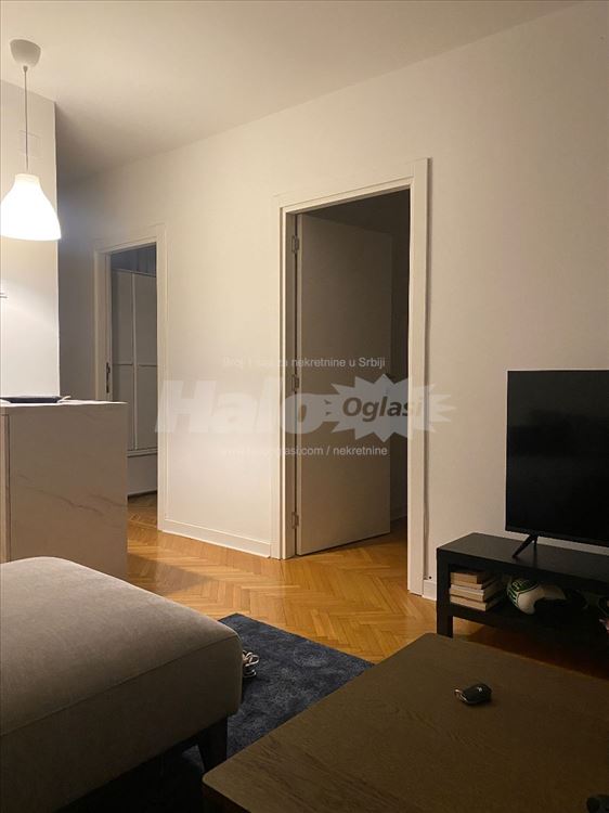 Dvoiposoban kompletno renoviran Fontana/Union — 15