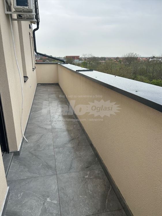 Dvoiposoban stan 75m2, Batajnica centar — 8