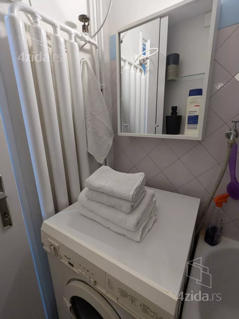 Dvoiposoban stan na prodaju, Žarka Vukovića-Pucara 13, 170.000€, 47m² — 2