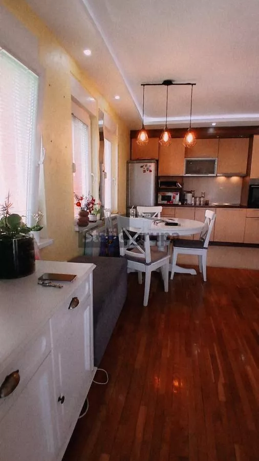 Dvoiposoban stan na prodaju, Jovana Brankovića, 161.000€, 75m² — 5