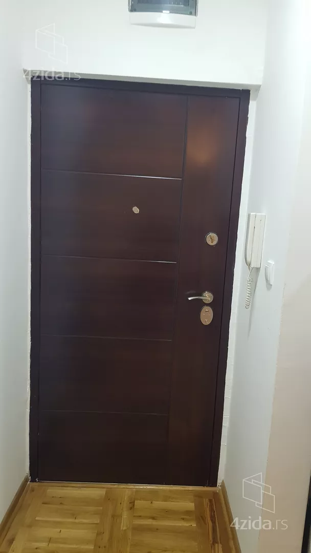 Dvoiposoban stan na prodaju, Lazara Trifunovića 5a, 124.000€, 52m² — 2