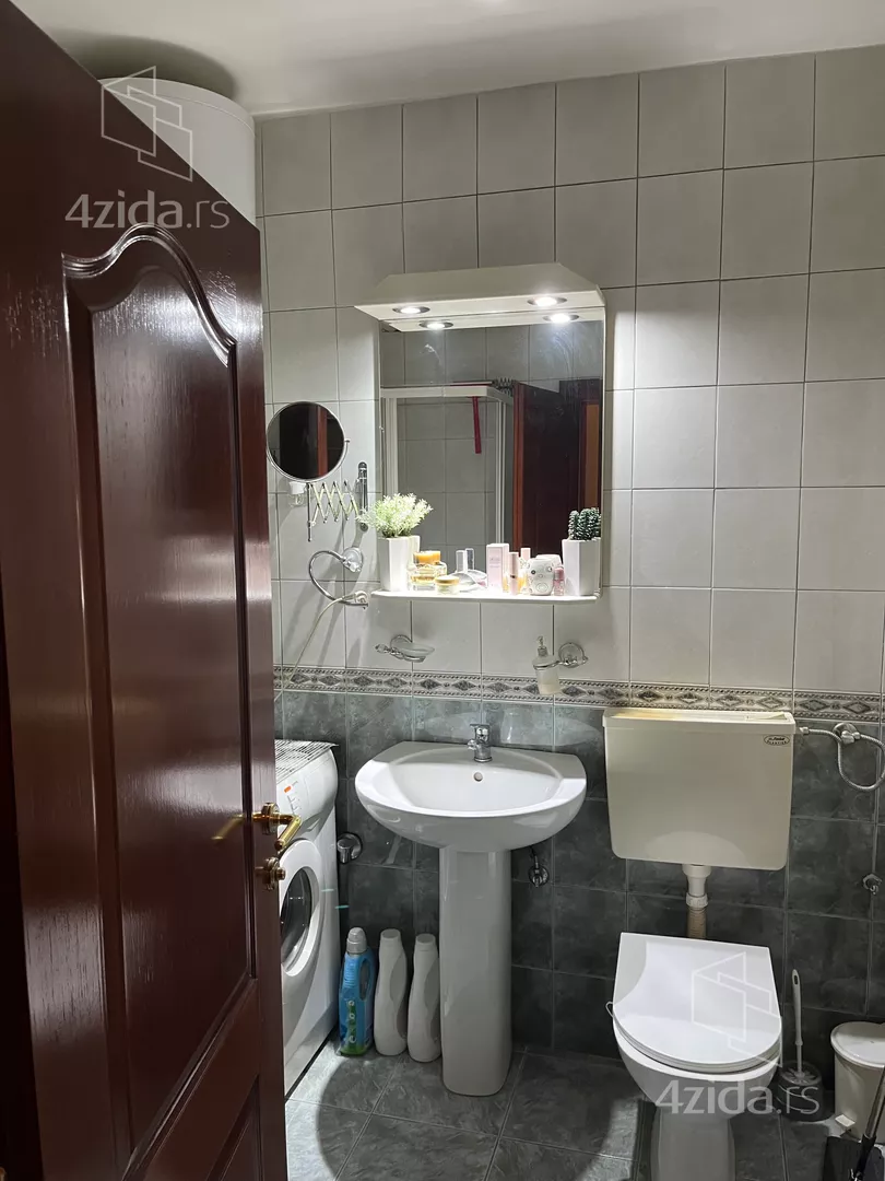 Dvoiposoban stan na prodaju, Prvomajska 6, 189.000€, 54m² — 8