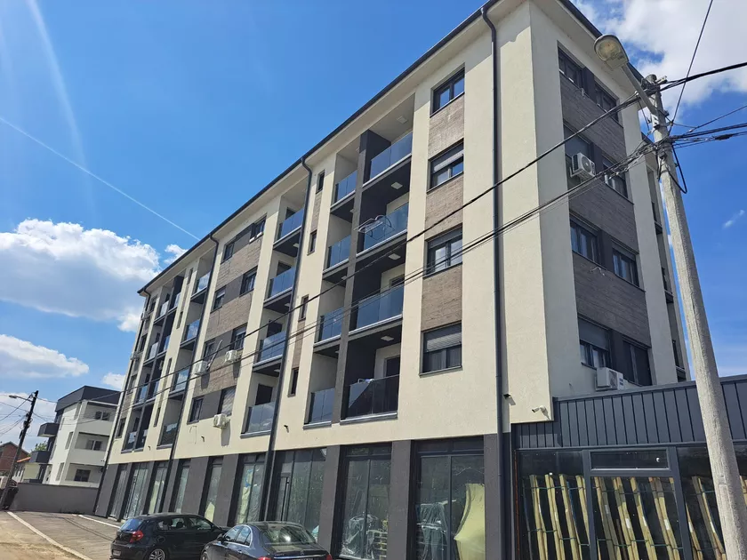 Dvoiposoban stan na prodaju, Ugrinovački Put 30 Deo 42, 96.200€, 52m² — 2