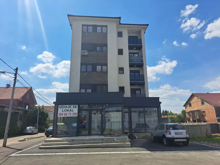 Dvoiposoban stan na prodaju, Ugrinovački Put 30 Deo 42, 96.200€, 52m² — 3