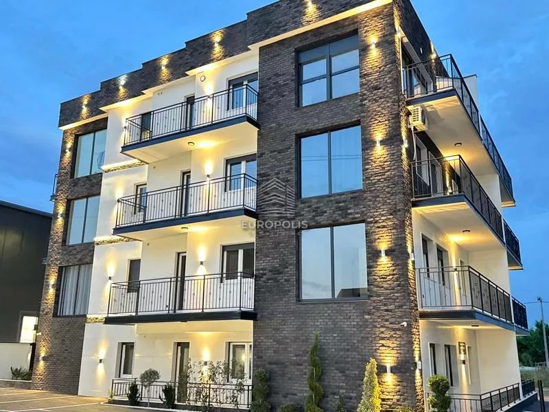 Dvoiposoban stan na prodaju, Vojvođanska 407L, 140.000€, 56m² — 2