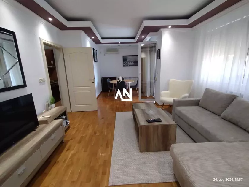 Dvoiposoban stan za izdavanje, Bilećka, 650€, 60m² — 2