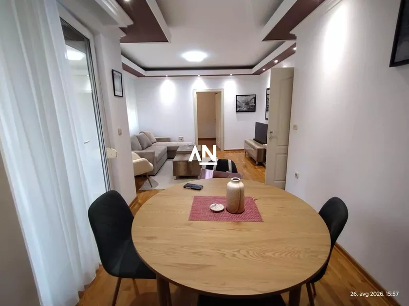 Dvoiposoban stan za izdavanje, Bilećka, 650€, 60m² — 4