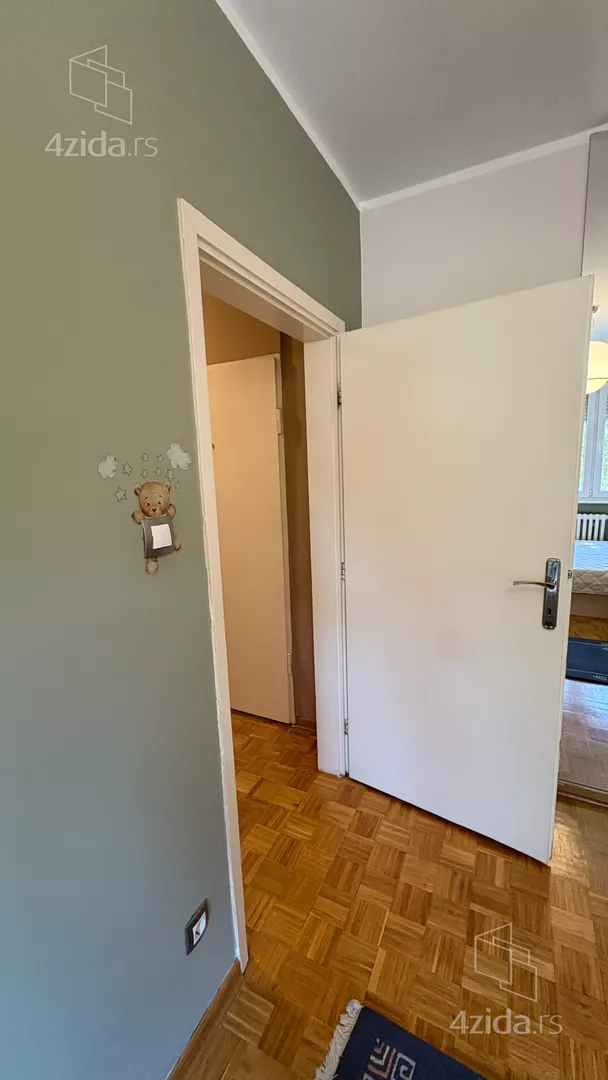 Dvoiposoban stan za izdavanje, Braće Jerkovića 185, 550€, 55m² — 13