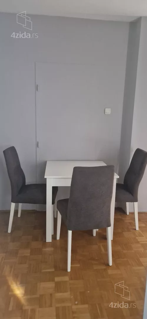 Dvoiposoban stan za izdavanje, Bulevar Mihajla Pupina, 700€, 62m² — 3