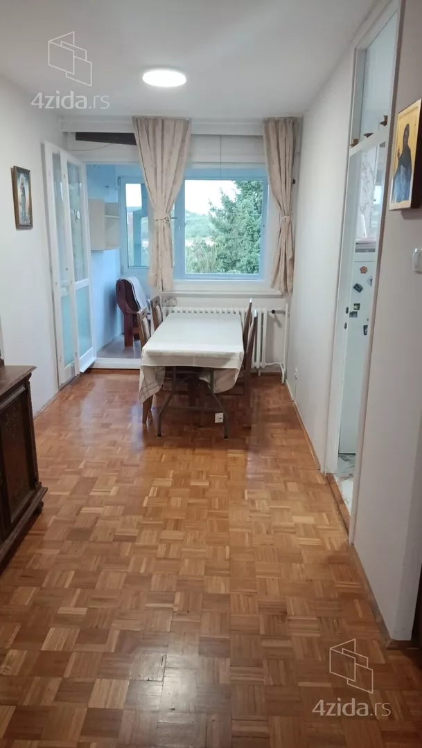 Dvoiposoban stan za izdavanje, Bulevar Peka Dapčevića 58, 700€, 74m² — 4