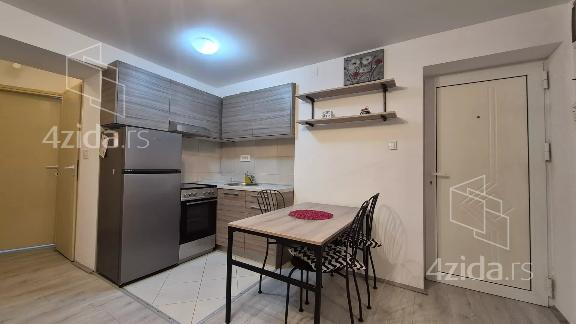 Dvoiposoban stan za izdavanje, Čelopečka, 570€, 33m² — 4