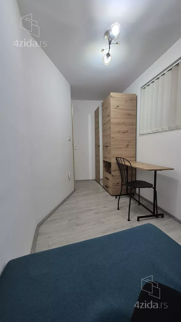 Dvoiposoban stan za izdavanje, Čelopečka, 570€, 33m² — 9