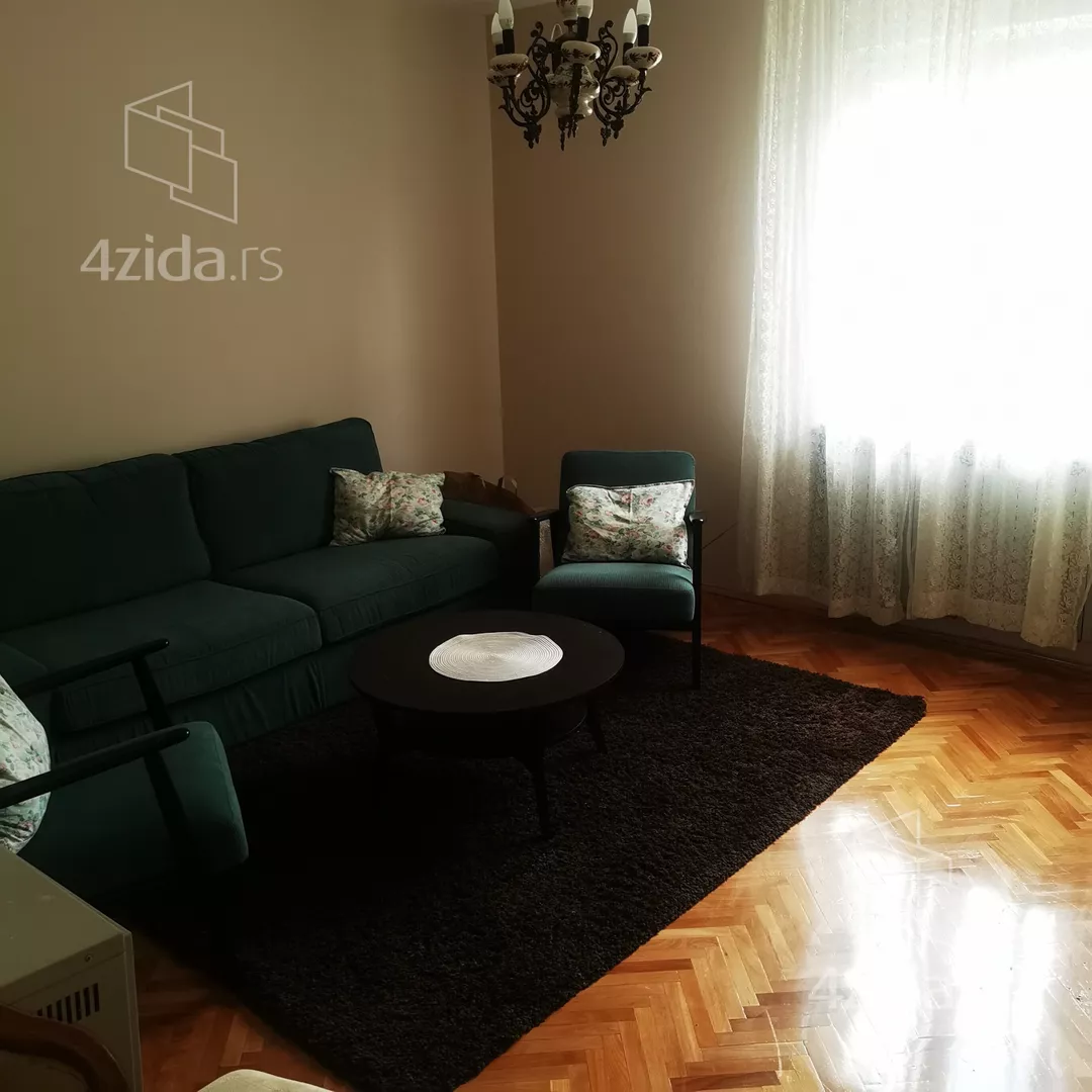 Dvoiposoban stan za izdavanje, Decembarska 13, 400€, 68m² — 6