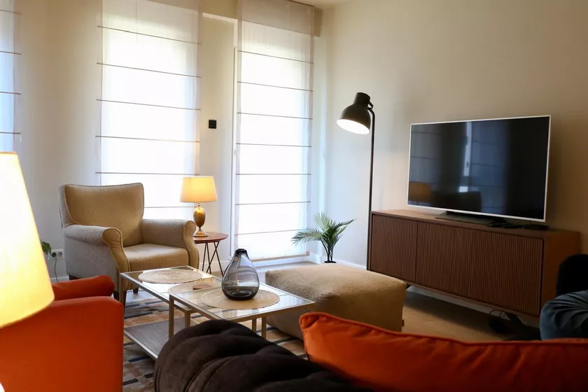 Dvoiposoban stan za izdavanje, Hadži-Prodanova 9, 1.150€, 65m² — 2