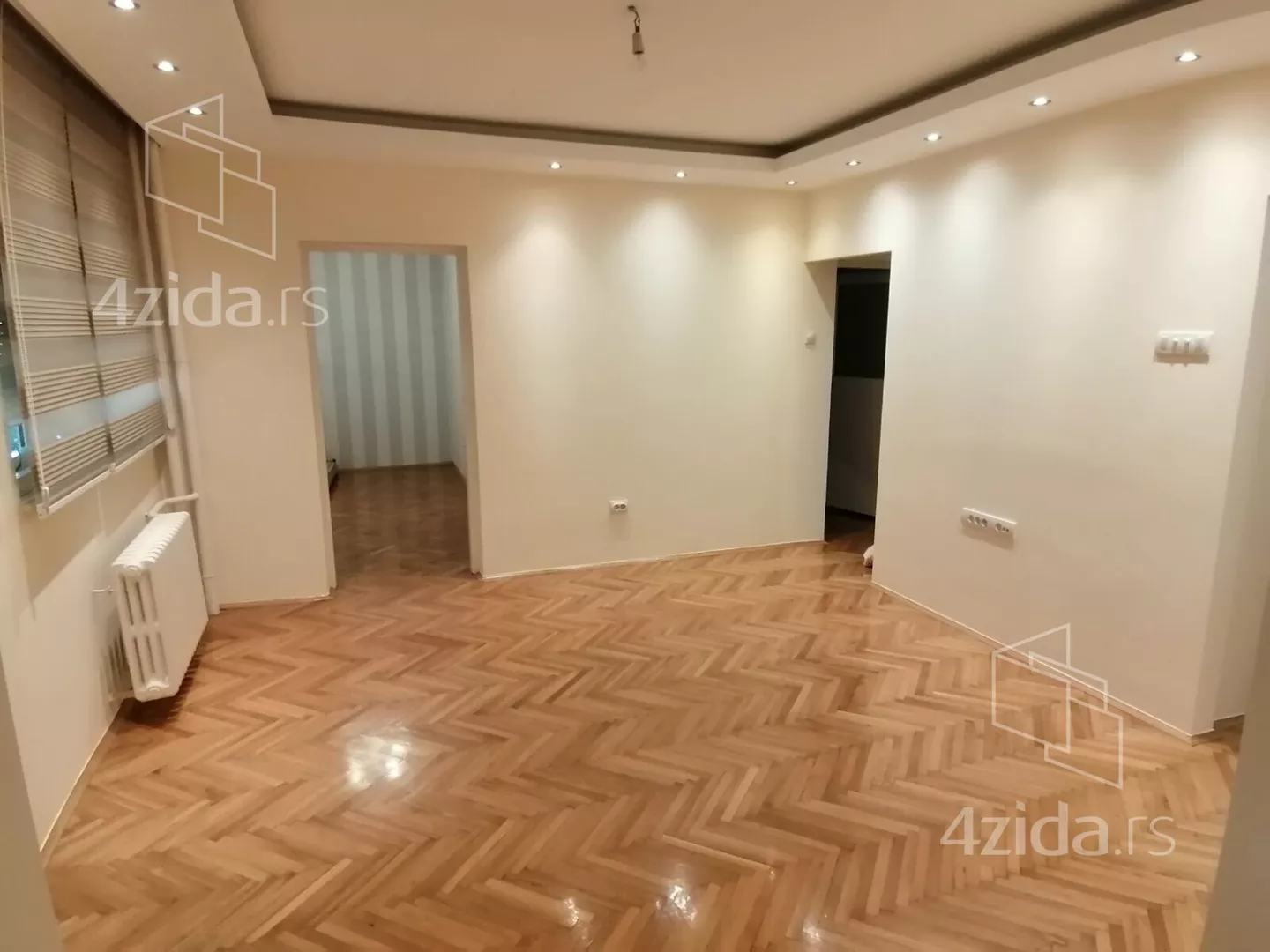 Dvoiposoban stan za izdavanje, Kanarevo Brdo, 600€, 60m² — 4