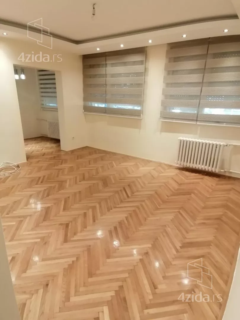Dvoiposoban stan za izdavanje, Kanarevo Brdo, 600€, 60m² — 5