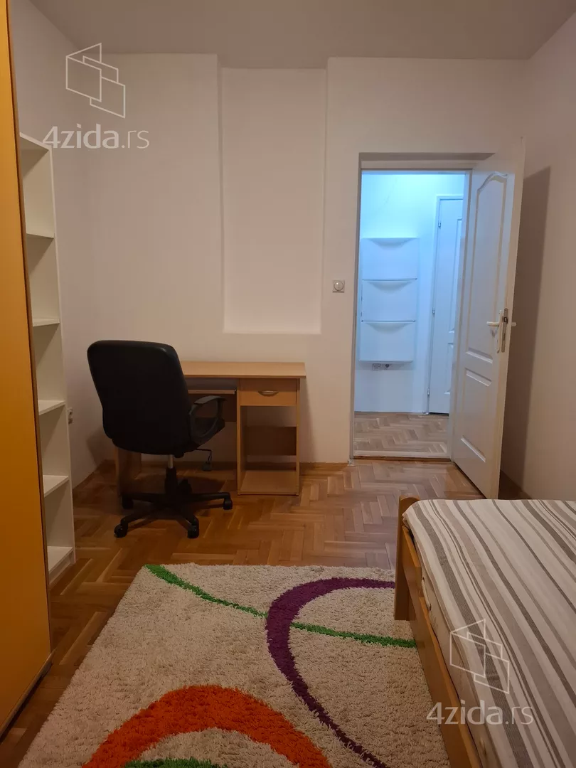 Dvoiposoban stan za izdavanje, Karaburma, 450€, 55m² — 6