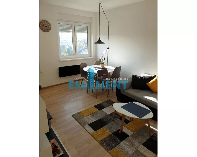 Dvoiposoban stan za izdavanje, Miroslava Tirša 3, 820€, 60m² — 3