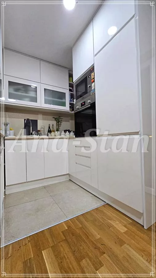 Dvoiposoban stan za izdavanje, Mokroluška 15a, 500€, 56m² — 5