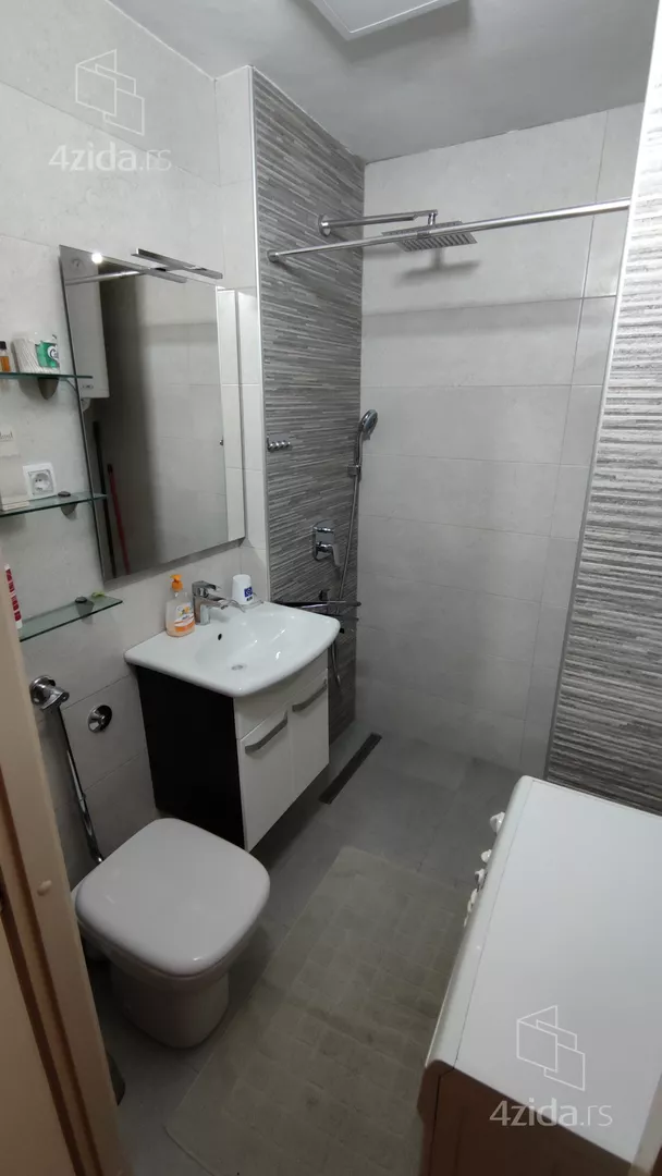 Dvoiposoban stan za izdavanje, Olge Alkalaj 18, 550€, 55m² — 5