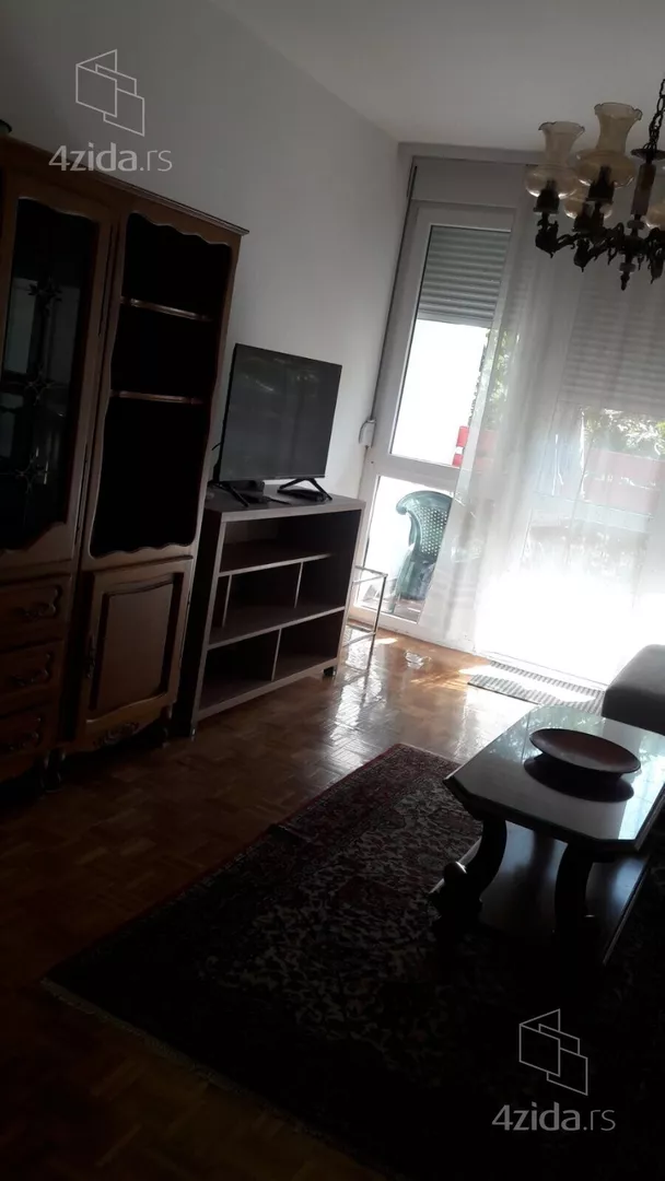 Dvoiposoban stan za izdavanje, Omladinskih Brigada 63, 800€, 72m² — 3