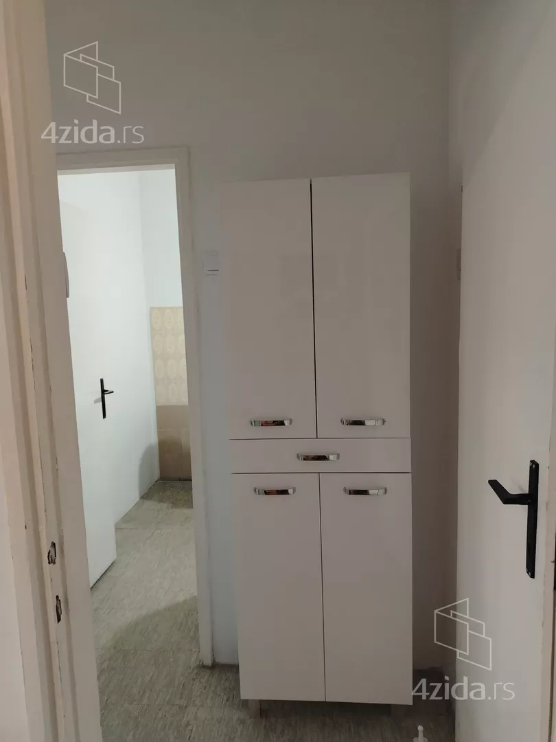 Dvoiposoban stan za izdavanje, Palmira Toljatija 30, 550€, 48m² — 8
