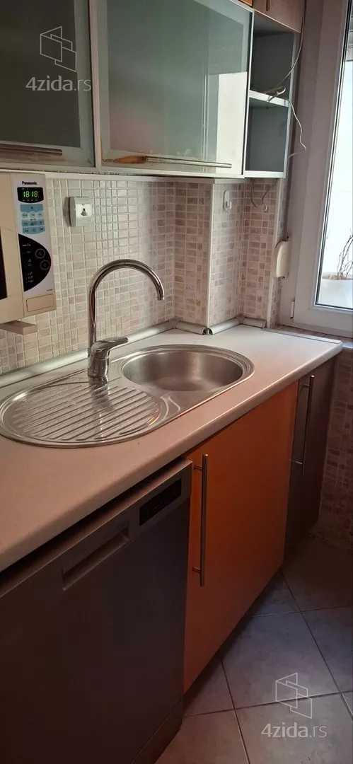 Dvoiposoban stan za izdavanje, Ratka Mitrovića 160, 650€, 57m² — 13