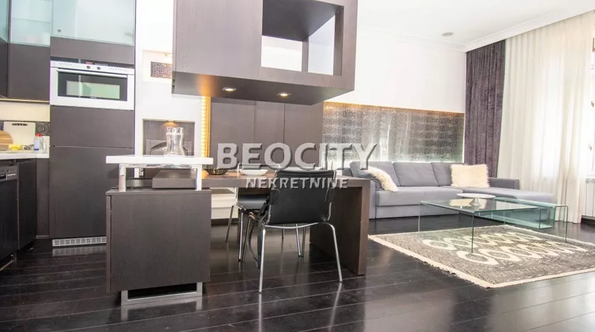 Dvoiposoban stan za izdavanje, Topličin Venac, 900€, 73m² — 2