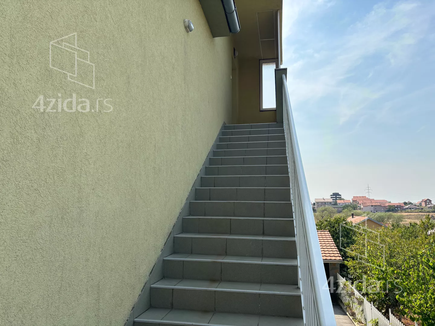 Dvoiposoban stan za izdavanje, Zmaja Ognjenog Vuka 3, 450€, 87m² — 2