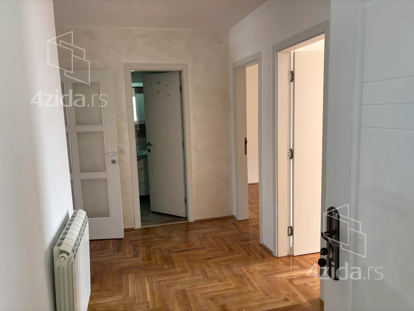 Dvoiposoban stan za izdavanje, Zmaja Ognjenog Vuka 3, 450€, 87m² — 4