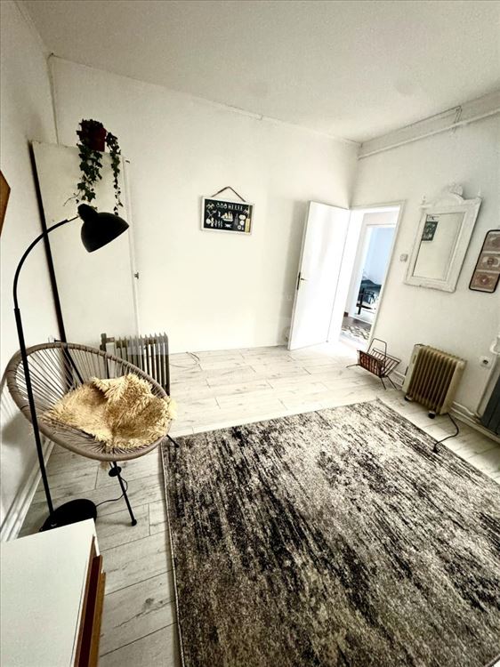 Dvorišna kuća sa ogradjenim dvorištem — 6