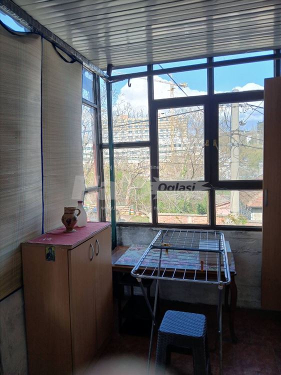 Dvorišni stan,Klinički centar,Ste co 0617360208 — 2