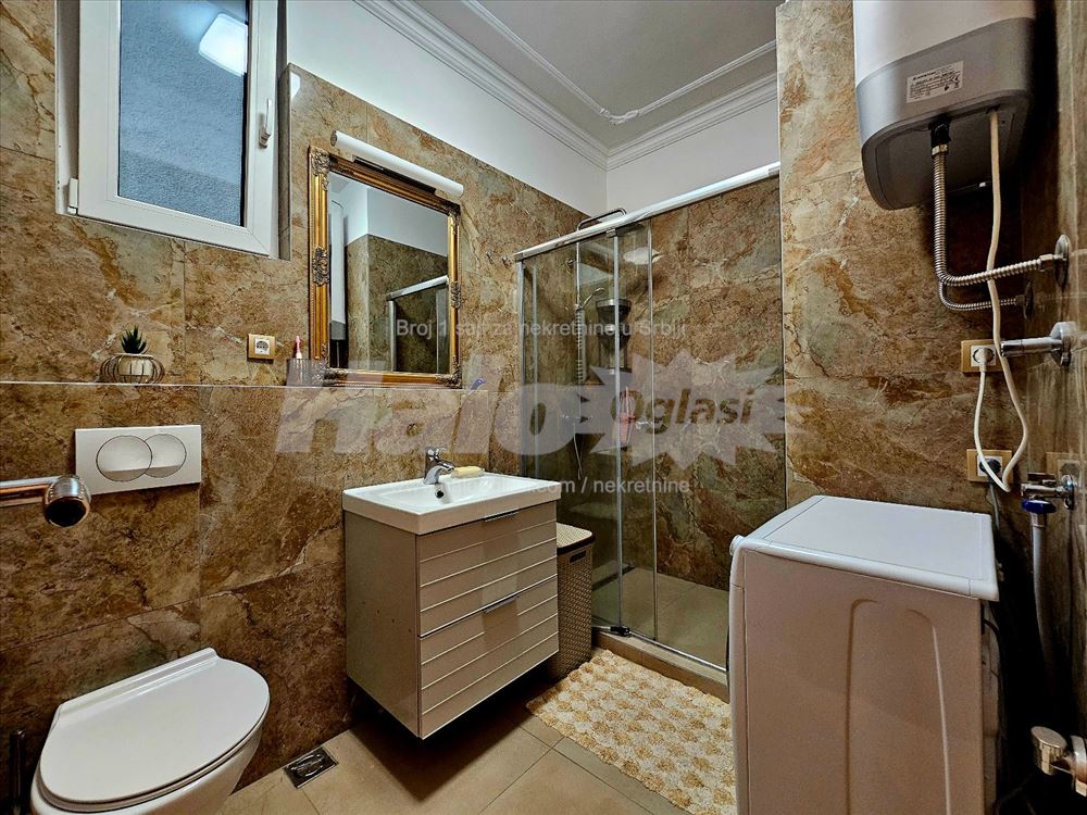 Dvosoban 40m2 u strogom centru grada — 7