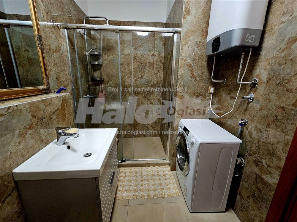 Dvosoban 40m2 u strogom centru grada — 8