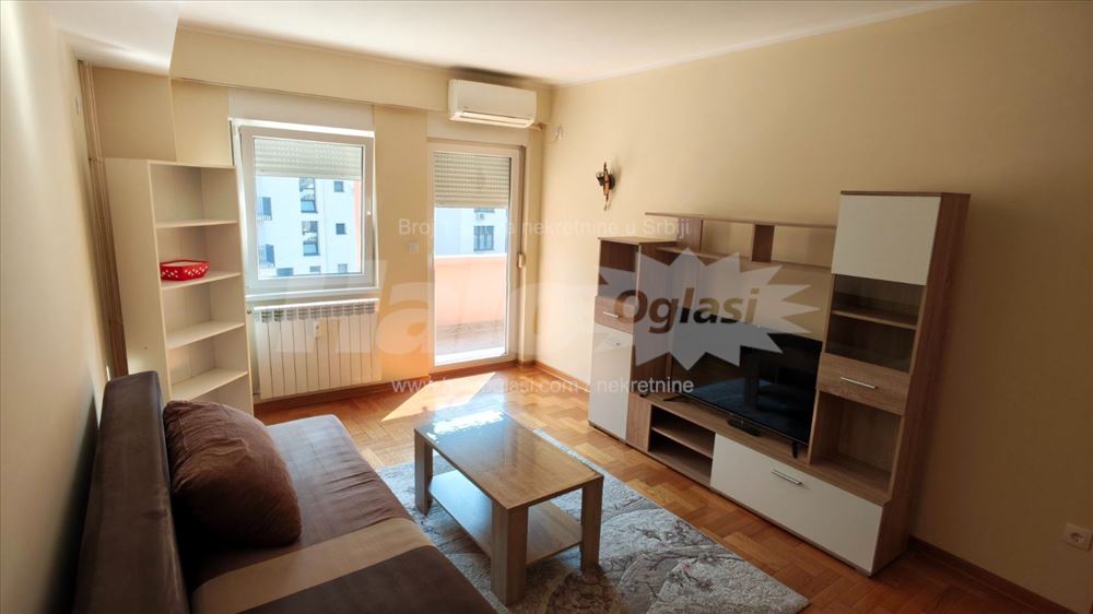 Dvosoban 66m2 Ulcinjska — 2
